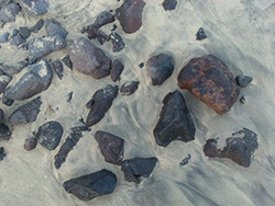 Roca y arena